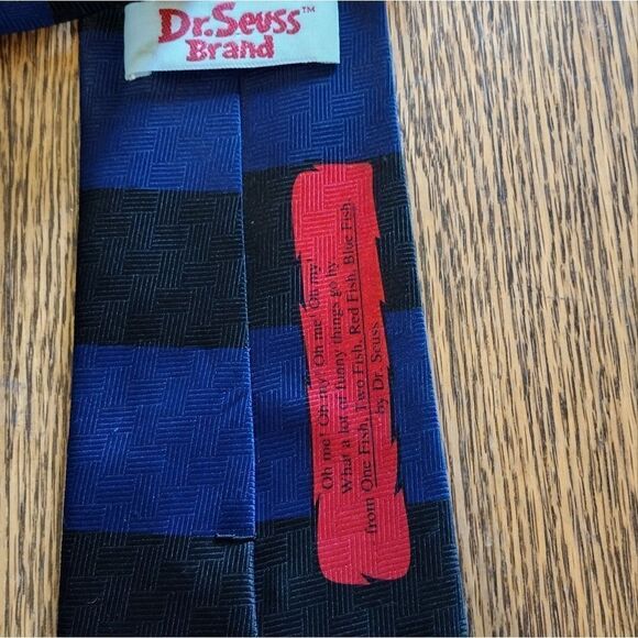 Vintage Dr Seuss tie - Picture 2 of 2